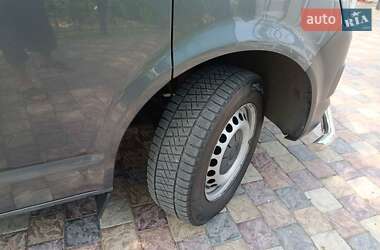 Грузовой фургон Volkswagen Transporter 2018 в 