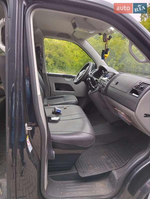 Минивэн Volkswagen Transporter 2014 в Ивано-Франковске