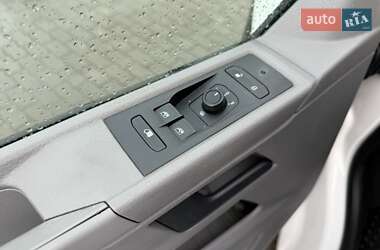Грузовой фургон Volkswagen Transporter 2021 в 