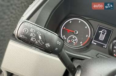 Грузовой фургон Volkswagen Transporter 2021 в 