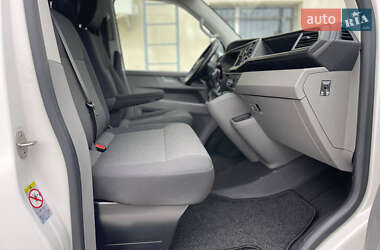 Вантажний фургон Volkswagen Transporter 2021 в 
