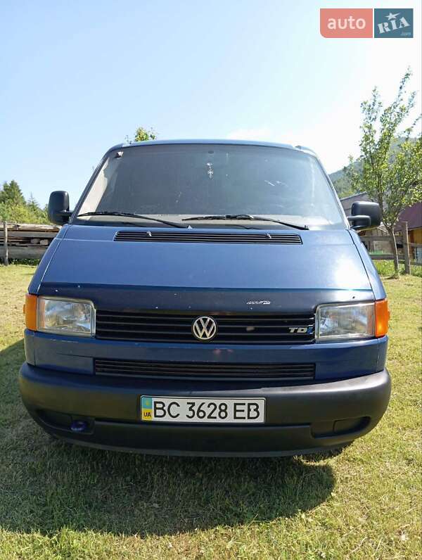 Минивэн Volkswagen Transporter 1999 в Сколе