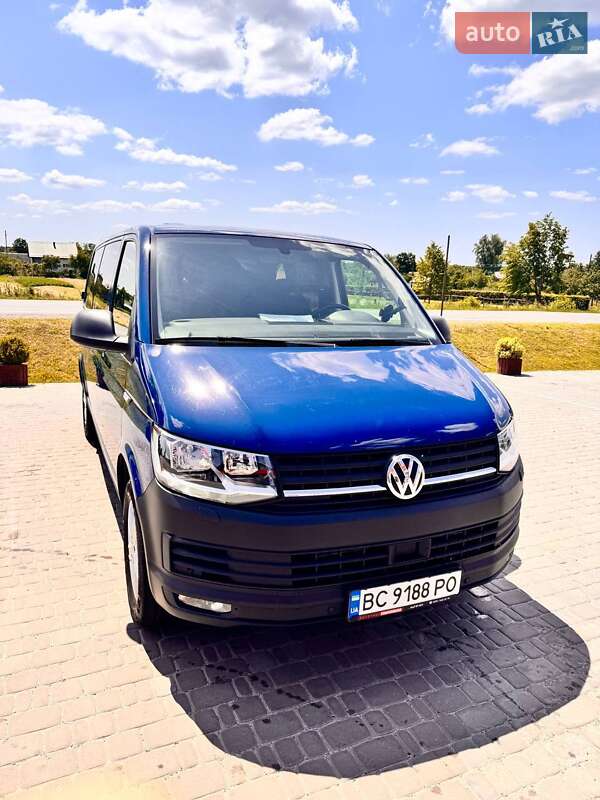 Минивэн Volkswagen Transporter 2016 в Львове
