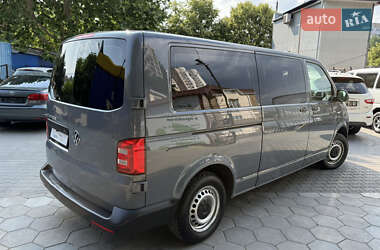 Минивэн Volkswagen Transporter 2018 в 