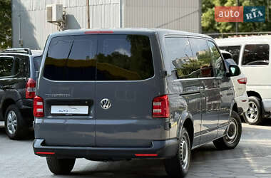 Минивэн Volkswagen Transporter 2018 в 