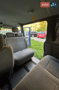 Минивэн Volkswagen Transporter 2005 в 