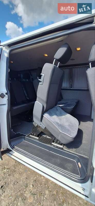 Минивэн Volkswagen Transporter 2019 в Черновцах