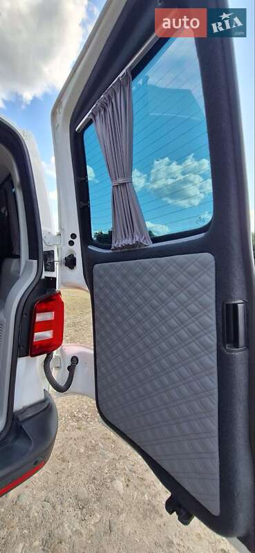 Минивэн Volkswagen Transporter 2019 в Черновцах