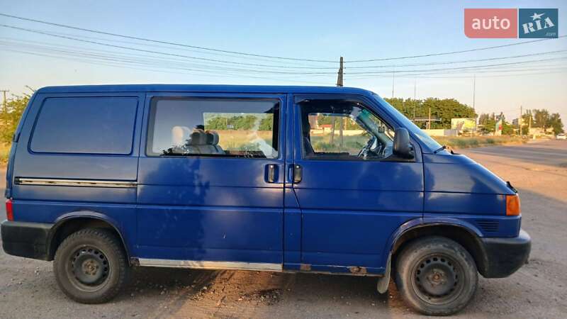 Минивэн Volkswagen Transporter 1999 в Белгороде-Днестровском фото 3 Минивэн Volkswagen Transporter 1999 в Белгороде-Днестровском