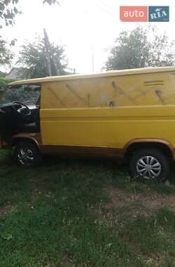 Грузовой фургон Volkswagen Transporter 1987 в 