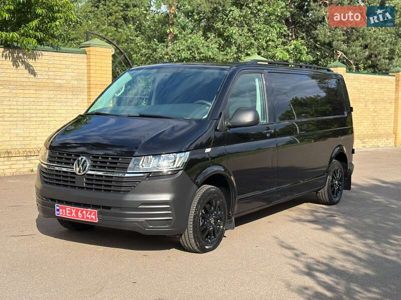 Грузопассажирский фургон Volkswagen Transporter 2021 в Киеве