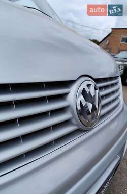 Минивэн Volkswagen Transporter 2008 в 