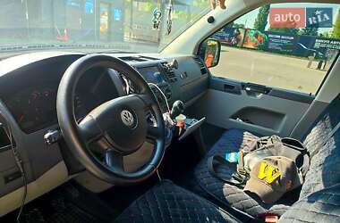 Минивэн Volkswagen Transporter 2009 в 