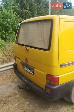 Минивэн Volkswagen Transporter 2000 в 