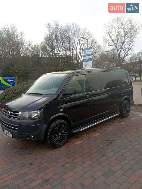 Минивэн Volkswagen Transporter 2014 в Ивано-Франковске