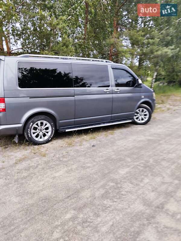Минивэн Volkswagen Transporter 2014 в Коростене