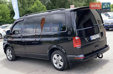 Минивэн Volkswagen Transporter 2017 в 