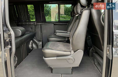 Минивэн Volkswagen Transporter 2017 в 