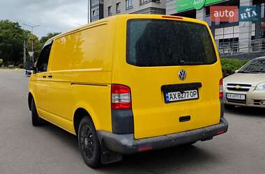 Минивэн Volkswagen Transporter 2011 в 