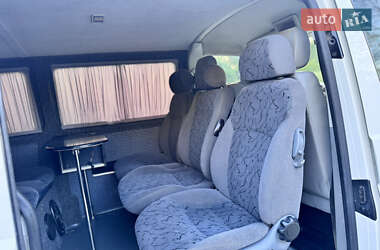 Мінівен Volkswagen Transporter 2005 в 