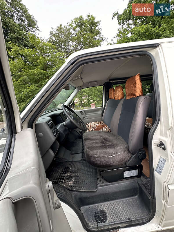 Минивэн Volkswagen Transporter 1997 в Владимирце