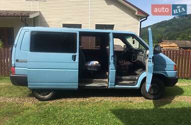 Минивэн Volkswagen Transporter 1995 в Вижнице