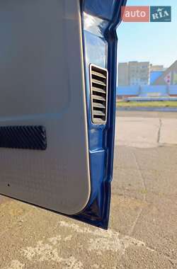 Минивэн Volkswagen Transporter 1999 в 