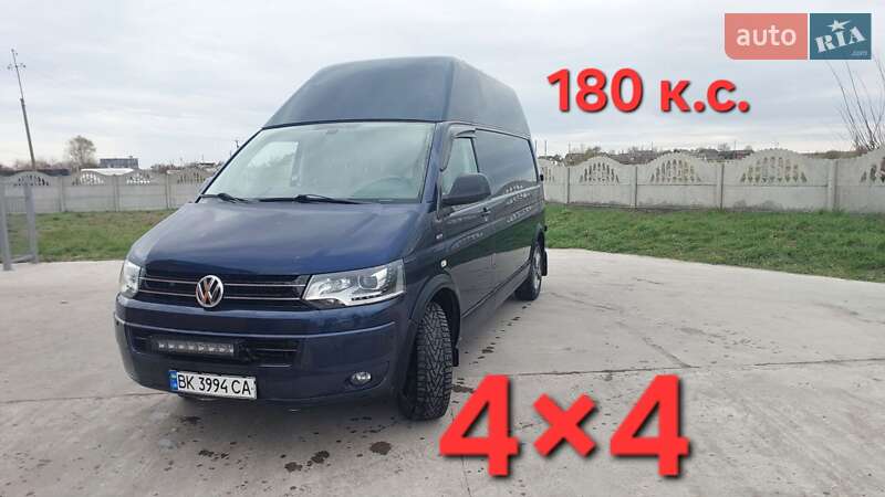 Грузовой фургон Volkswagen Transporter 2012 в 