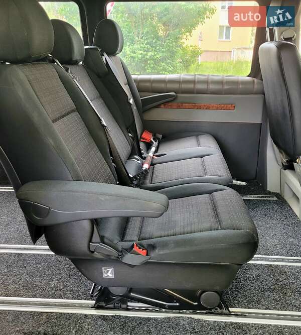 Мінівен Volkswagen Transporter 2005 в Богдані