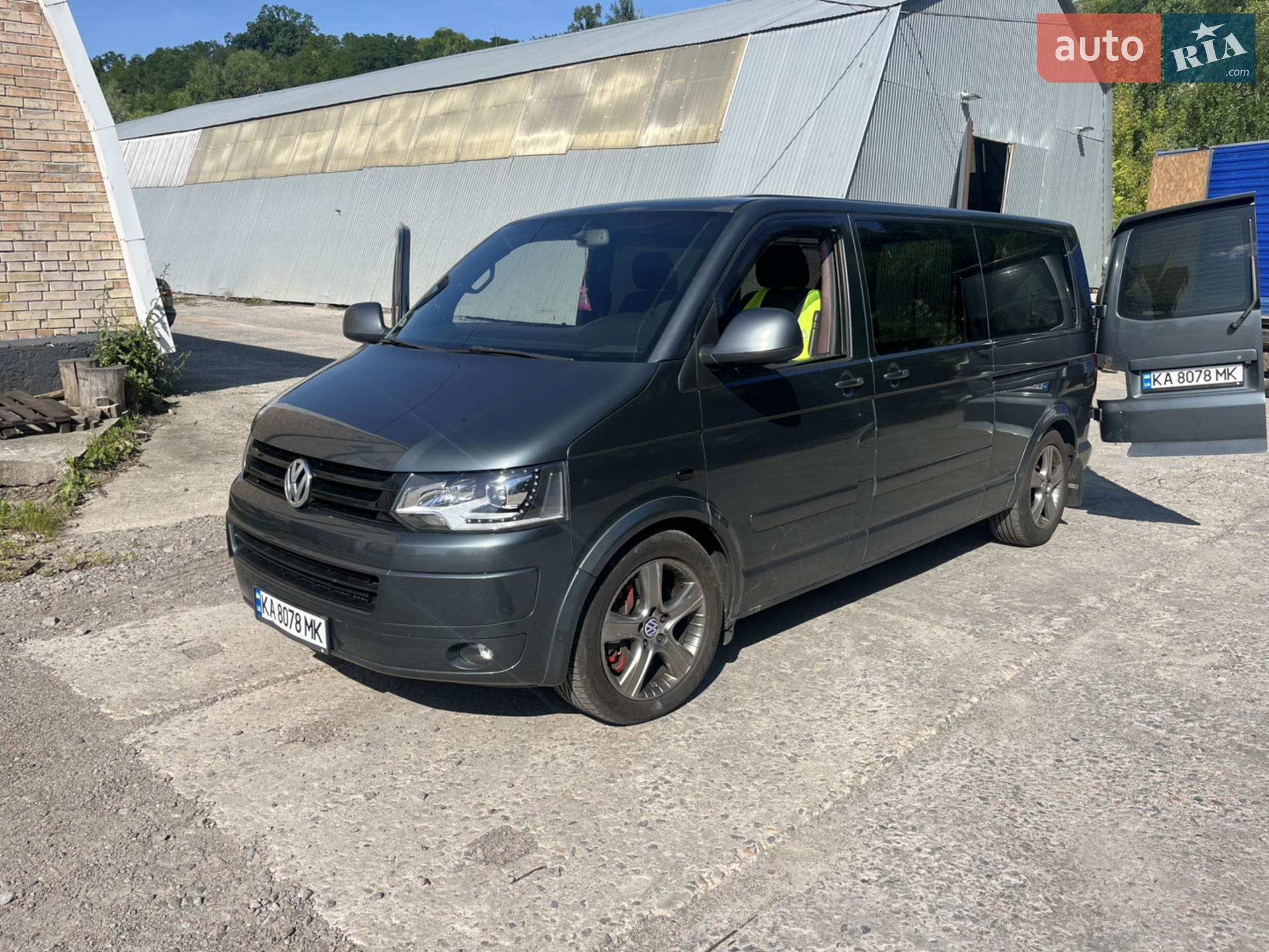 Volkswagen Transporter 2006 VIN WV1ZZZ7HZ6H089572 фото оголошення 3 з 18