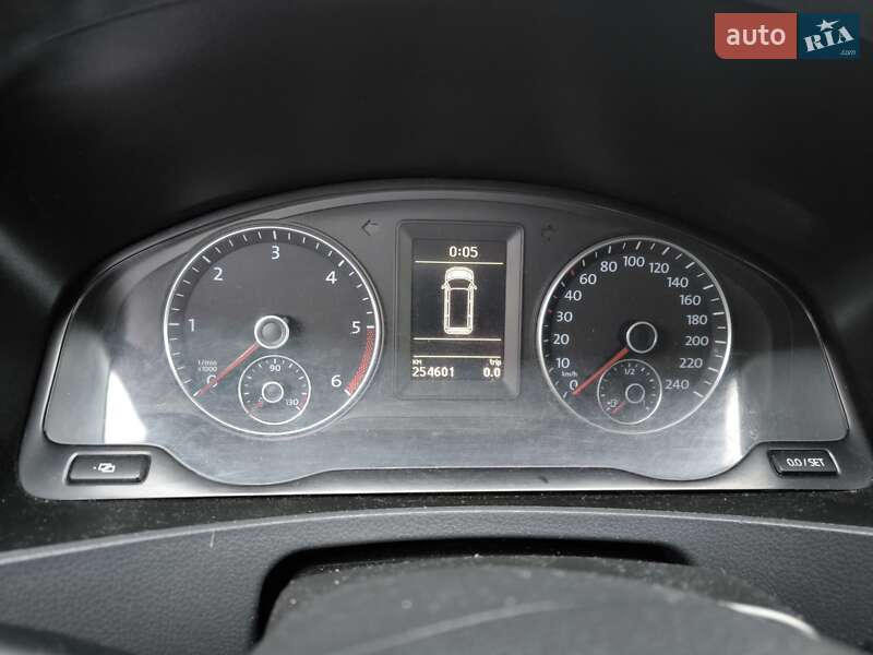 Минивэн Volkswagen Transporter 2012 в Краматорске