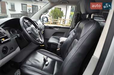 Минивэн Volkswagen Transporter 2012 в 