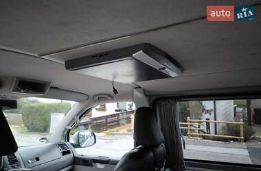 Минивэн Volkswagen Transporter 2012 в 