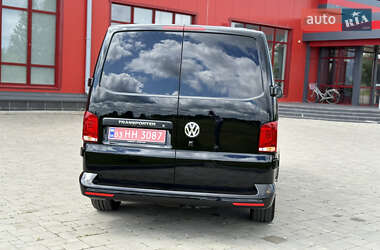 Грузовой фургон Volkswagen Transporter 2022 в 