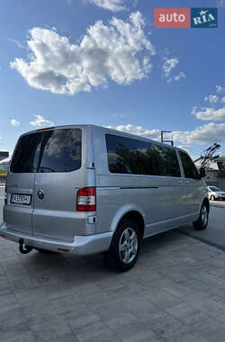 Минивэн Volkswagen Transporter 2009 в 