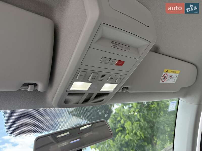Минивэн Volkswagen Transporter 2020 в Луцке