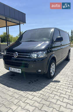 Минивэн Volkswagen Transporter 2013 в Врадиевке