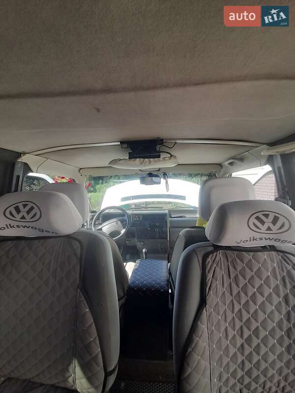 Микроавтобус Volkswagen Transporter 1999 в Киеве