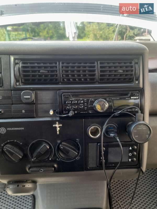 Микроавтобус Volkswagen Transporter 1999 в Киеве