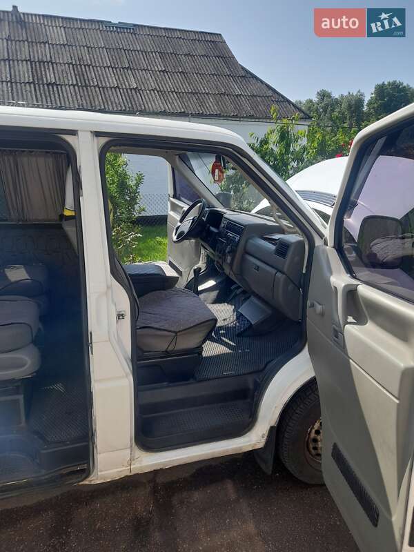 Микроавтобус Volkswagen Transporter 1999 в Киеве