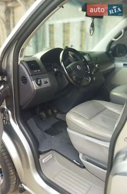 Минивэн Volkswagen Transporter 2004 в 