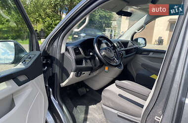 Минивэн Volkswagen Transporter 2018 в 