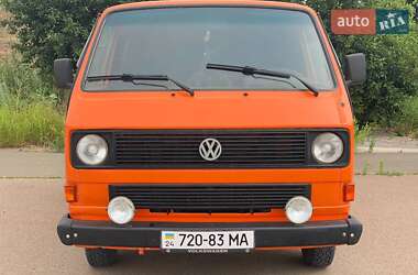 Минивэн Volkswagen Transporter 1990 в 