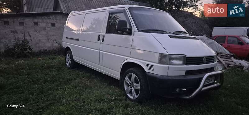 Грузовой фургон Volkswagen Transporter 2001 в Харькове