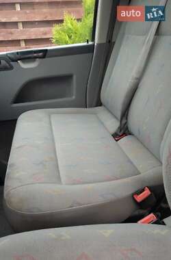 Вантажний фургон Volkswagen Transporter 2003 в 