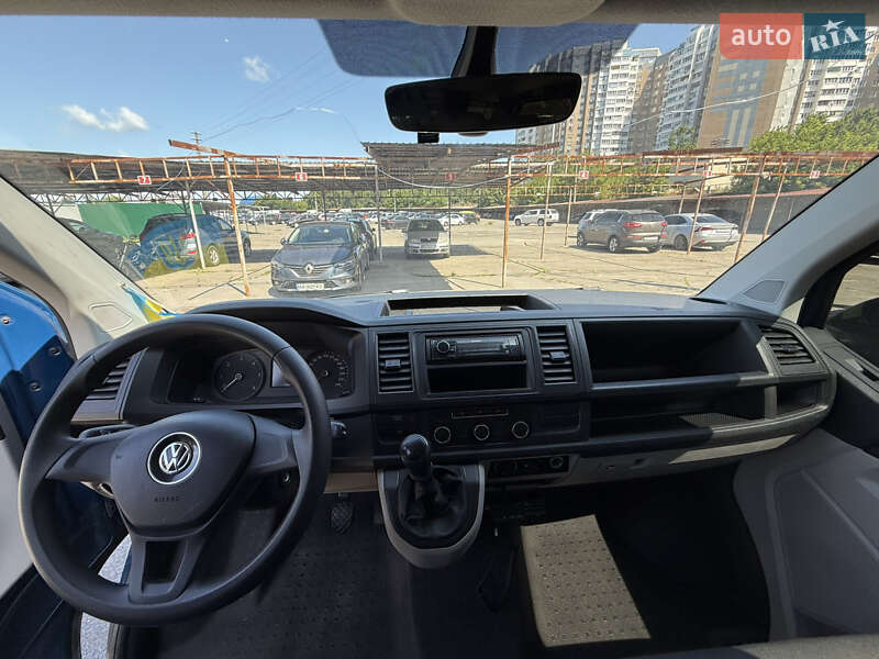 Минивэн Volkswagen Transporter 2018 в Киеве