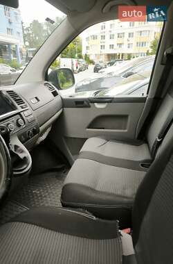 Минивэн Volkswagen Transporter 2014 в 