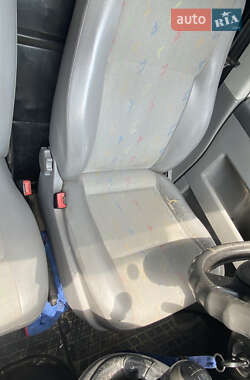 Грузовой фургон Volkswagen Transporter 2007 в 