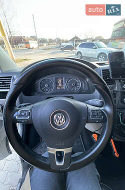 Минивэн Volkswagen Transporter 2012 в 