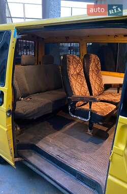 Минивэн Volkswagen Transporter 1991 в 